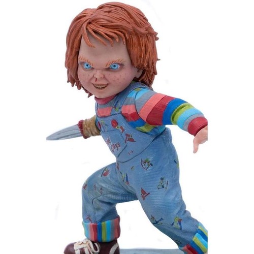 Child play art scale - play,
