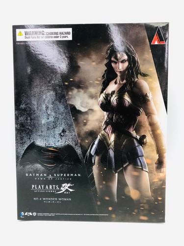 Play arts modellino - arts, batman