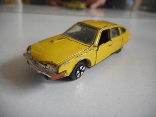 Playart citroen 2200 giallo - playart, cx