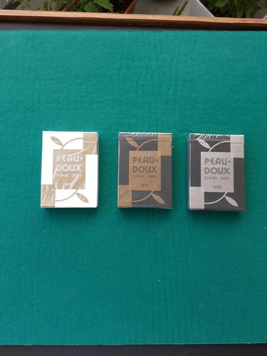 Peau doux playing cards carte - peau,